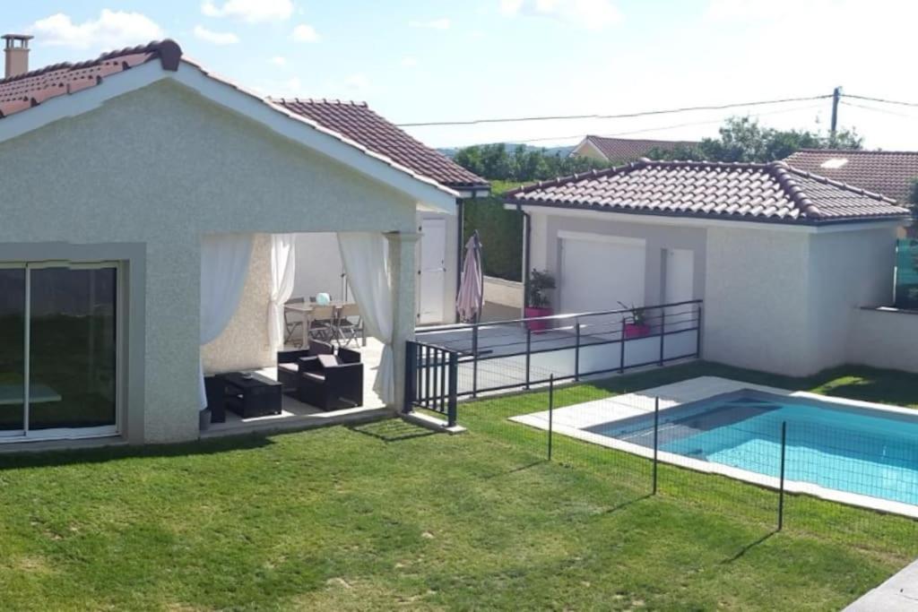 Ferienwohnung Petit Nid Douillet Reventin-Vaugris Exterior foto